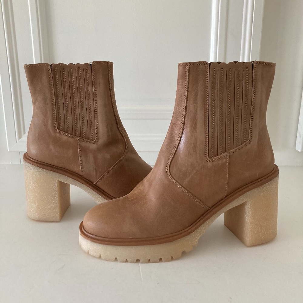 NWOT Free People James Chelsea Brown Leather Heeled Boots Sz 40
